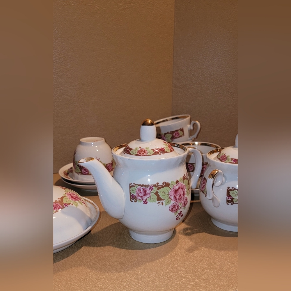 VINTAGE REAR RUSSIAN USSR 14 PIECES PORCELAIN TEAPOT SET - Picture 7 of 8